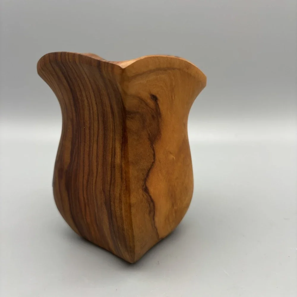 Pimfa heavy carved